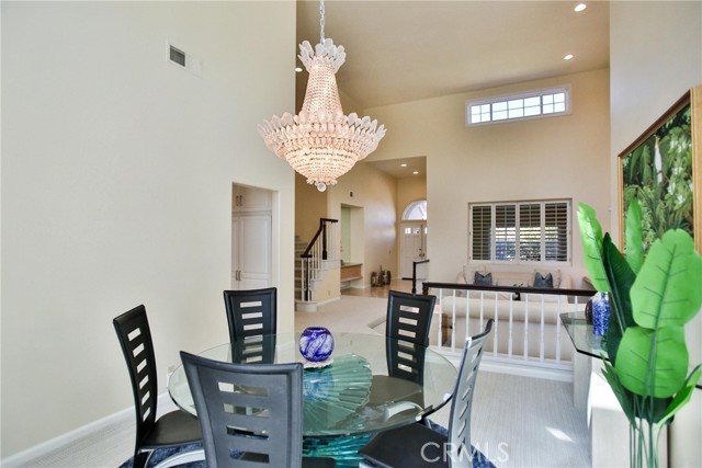 Detail Gallery Image 17 of 42 For 21192 Spurney Ln, Huntington Beach,  CA 92646 - 4 Beds | 4/1 Baths