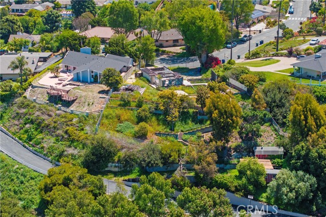 27691 Eastvale Road, Palos Verdes Peninsula CA: https://media.crmls.org/medias/c7938dc4-a480-42ff-acce-f58b961e8feb.jpg