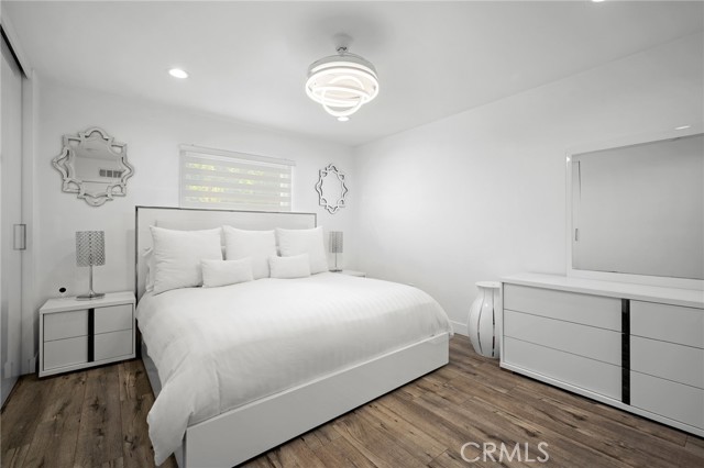 7078 Park Manor photo 12
