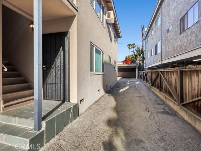 Detail Gallery Image 7 of 41 For 4918 1/2 Tujunga Ave, North Hollywood,  CA 91601 - 2 Beds | 1 Baths