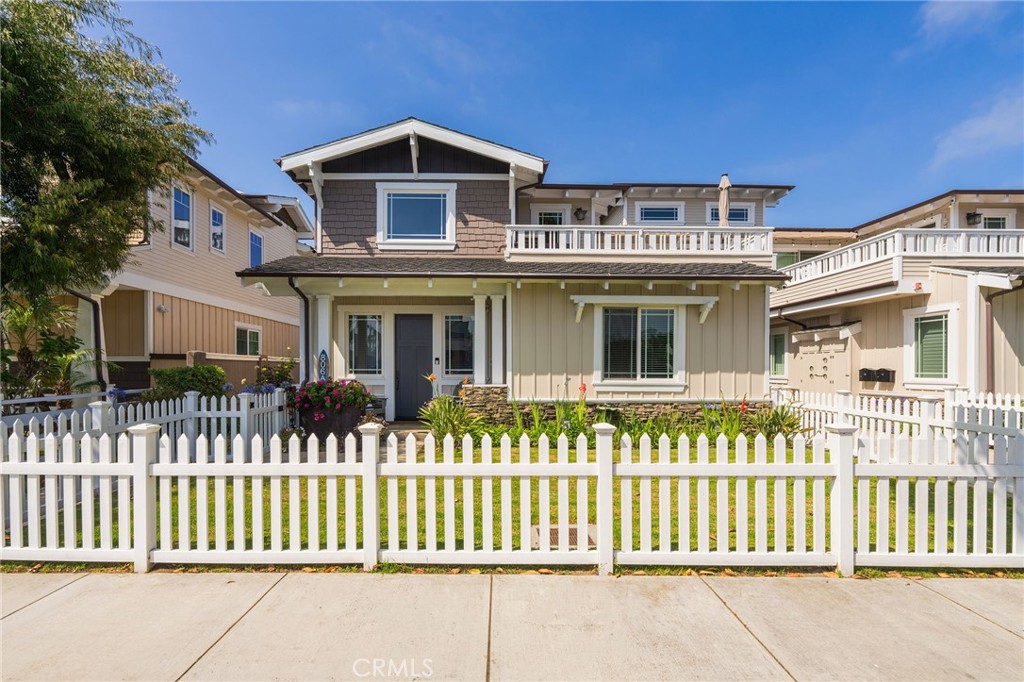 806 N. Irena Ave #A