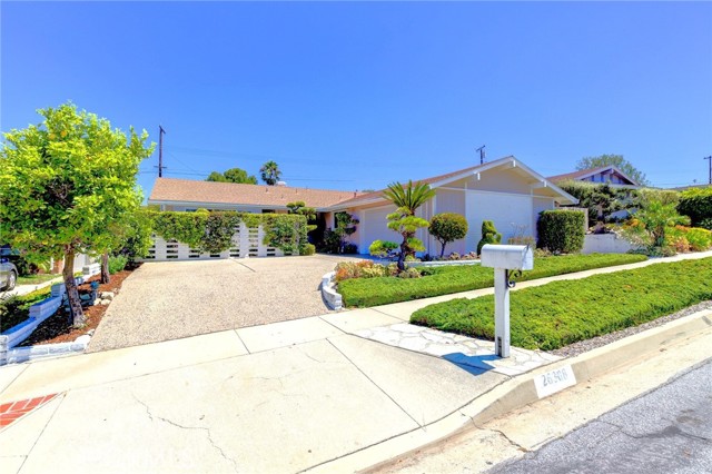 26308 Grayslake Road, Rancho Palos Verdes, California 90275, 4 Bedrooms Bedrooms, ,1 BathroomBathrooms,Residential,Sold,Grayslake,PV23158263