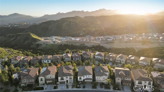 11929 Ricasoli Way, Porter Ranch CA: https://media.crmls.org/medias/c796cb0c-0a8f-422b-9420-b114438f3db2.jpg