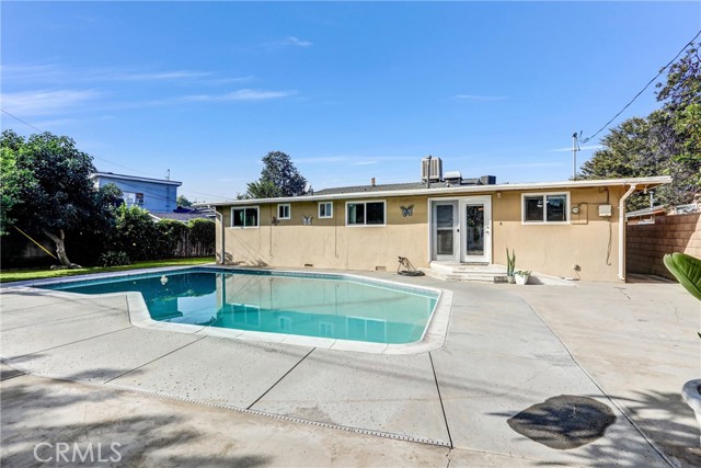 Detail Gallery Image 29 of 36 For 346 N Nantes, La Puente,  CA 91744 - 3 Beds | 3 Baths