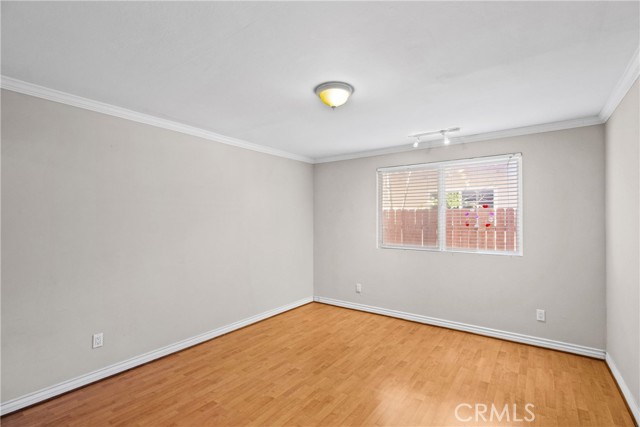 Detail Gallery Image 17 of 25 For 18123 Delano St, Tarzana,  CA 91335 - 3 Beds | 2 Baths