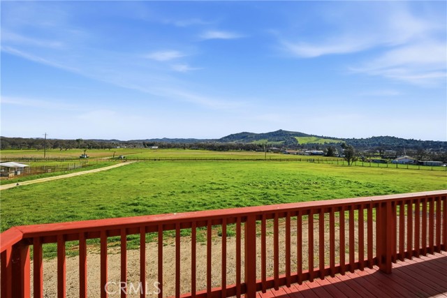 Detail Gallery Image 34 of 44 For 2805 Smith Ln, Clearlake,  CA 95422 - 3 Beds | 2 Baths