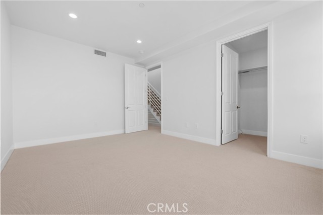13440 Moorpark Street, 101 photo 36