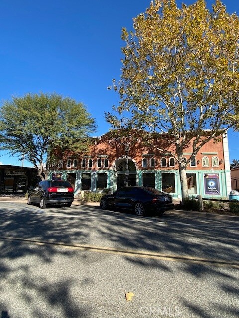  Commercial for Sale in Newhall, California