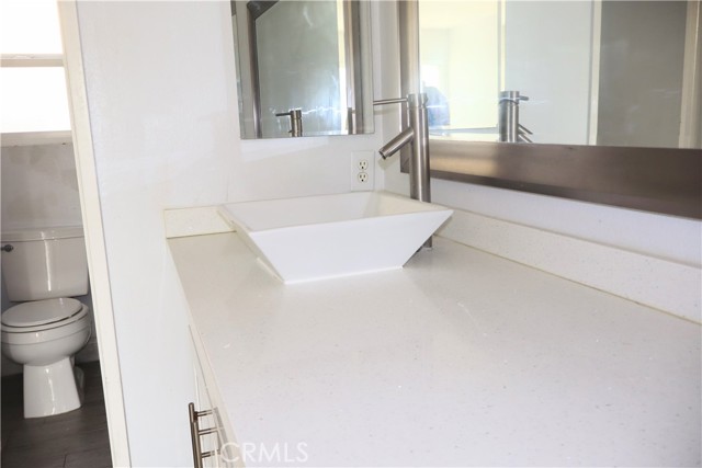 8425 Sunset Trail Place, Rancho Cucamonga CA: https://media.crmls.org/medias/c7986e96-86b1-403a-b4fc-c8fb608da438.jpg