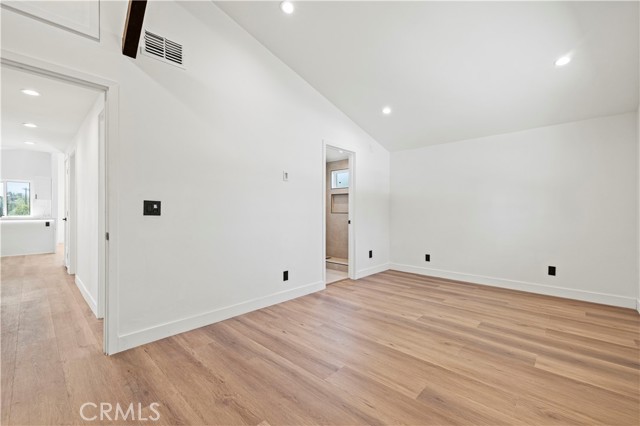 Detail Gallery Image 30 of 47 For 18718 Delight St, Canyon Country,  CA 91351 - 4 Beds | 2 Baths