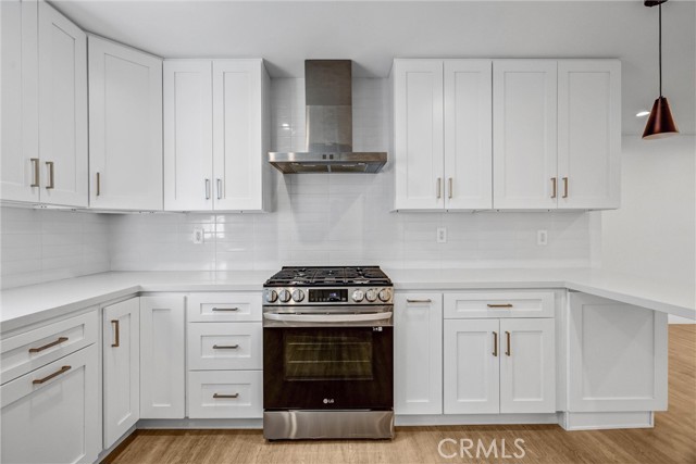 Detail Gallery Image 8 of 23 For 5248 Segals Way, Sherman Oaks,  CA 91411 - 4 Beds | 3/1 Baths