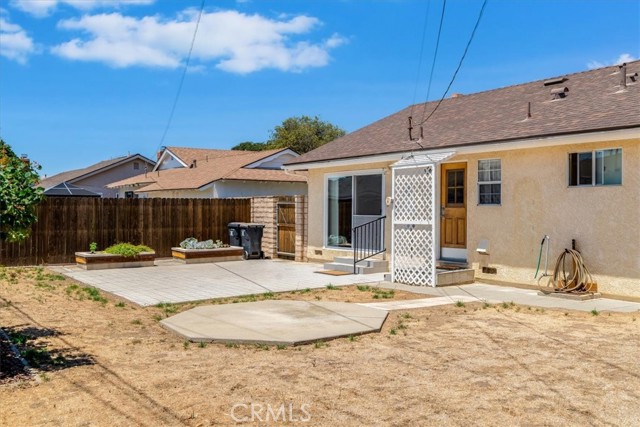 516 E Creston Street, Santa Maria CA: https://media.crmls.org/medias/c7997358-216b-46fd-bc09-0d49fa844b33.jpg