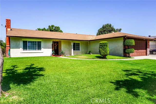 10684 Cypress Ave, Fontana, CA 92337