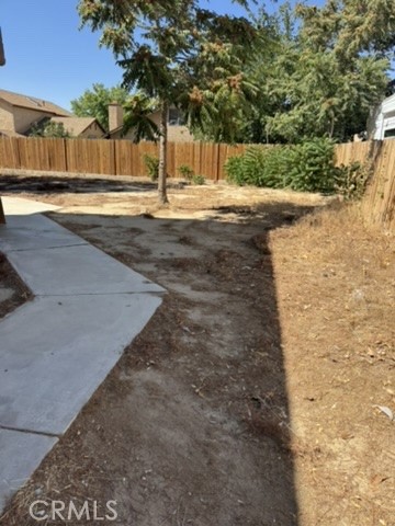 Detail Gallery Image 20 of 31 For 647 E Jenner St, Lancaster,  CA 93535 - 3 Beds | 2/1 Baths