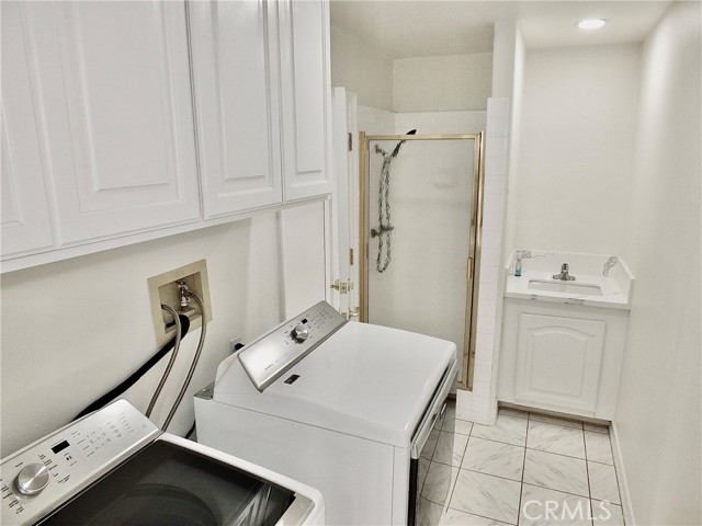 6225 Napoli Court, Long Beach CA: https://media.crmls.org/medias/c79b63cd-c22b-43e6-b0a2-2b6b36bf67f1.jpg