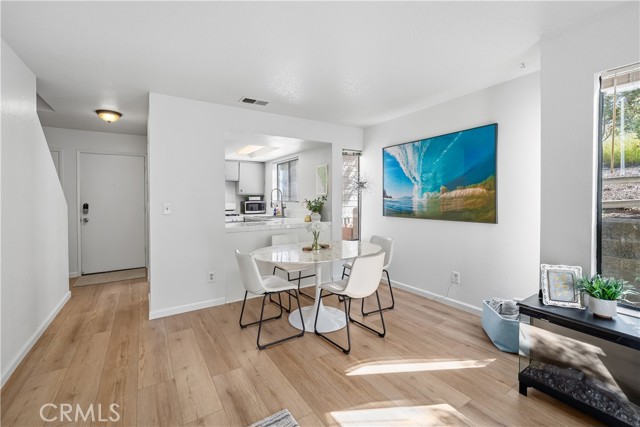 Detail Gallery Image 8 of 30 For 2975 Rockview Pl #13,  San Luis Obispo,  CA 93401 - 2 Beds | 1 Baths