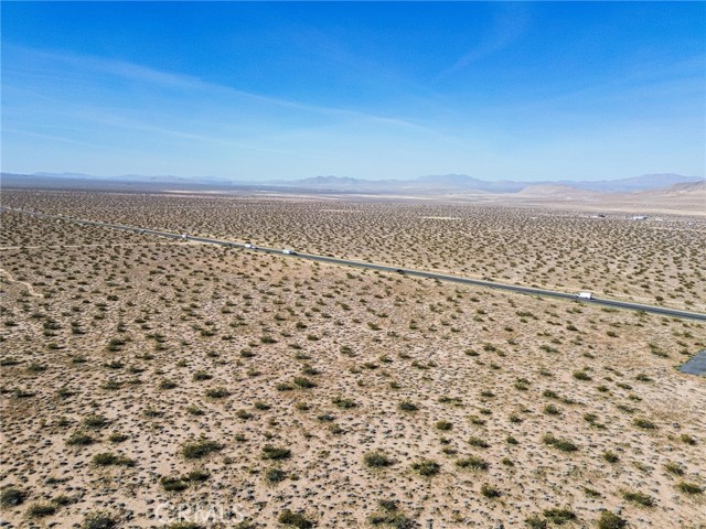 Detail Gallery Image 16 of 41 For 51199 Old Woman Springs, Johnson Valley,  CA 92285 - – Beds | – Baths