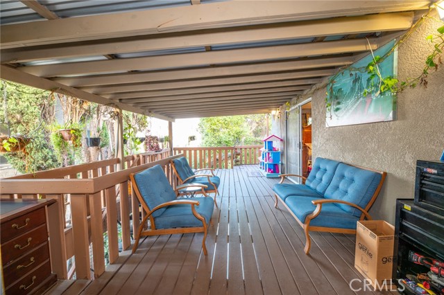 Detail Gallery Image 16 of 24 For 3132 Chadwick Dr, Los Angeles,  CA 90032 - 3 Beds | 2 Baths