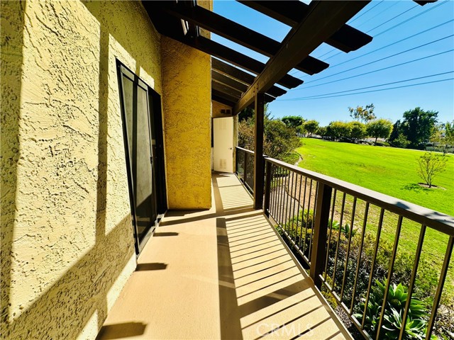 Detail Gallery Image 32 of 61 For 25601 Indian Hill Ln #H,  Laguna Hills,  CA 92653 - 2 Beds | 2 Baths