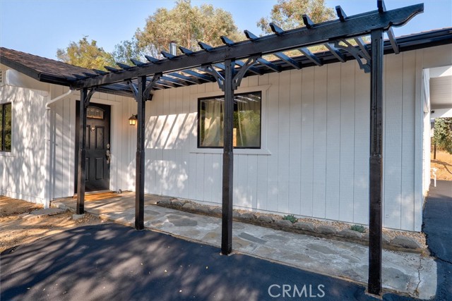Detail Gallery Image 5 of 39 For 28533 Copper Creek Dr, Coarsegold,  CA 93614 - 3 Beds | 2 Baths