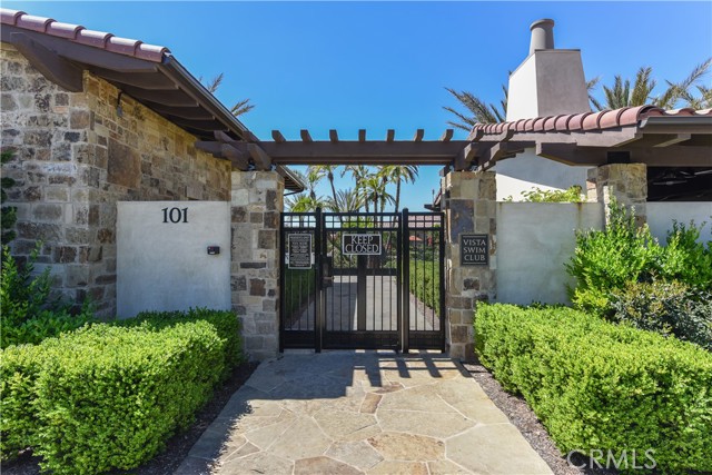 Detail Gallery Image 24 of 29 For 48 Castellana, Lake Forest,  CA 92630 - 5 Beds | 3 Baths