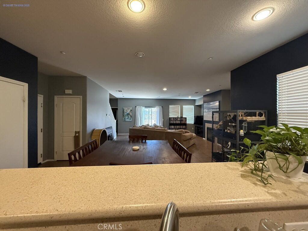 MLS #FR25172379 image #3