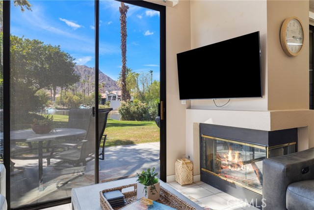 79822 Olympia Fields, La Quinta CA: https://media.crmls.org/medias/c7a01517-645b-4980-ab66-92aa0d57ab3d.jpg