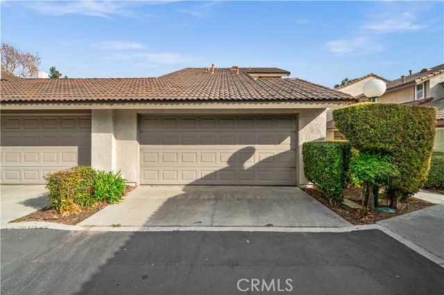 Detail Gallery Image 1 of 35 For 2667 Monterey Pl, Fullerton,  CA 92833 - 2 Beds | 2/1 Baths