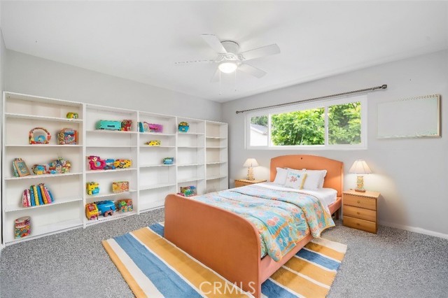 11338 Stevens Avenue, Culver City CA: https://media.crmls.org/medias/c7a121e6-a75a-4aab-87ba-9a4eaac99c76.jpg