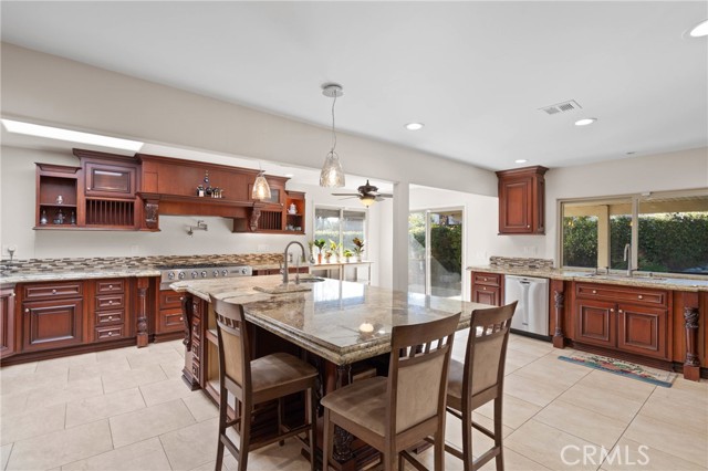 Detail Gallery Image 9 of 42 For 2359 N 4th Ave, Upland,  CA 91784 - 4 Beds | 2 Baths