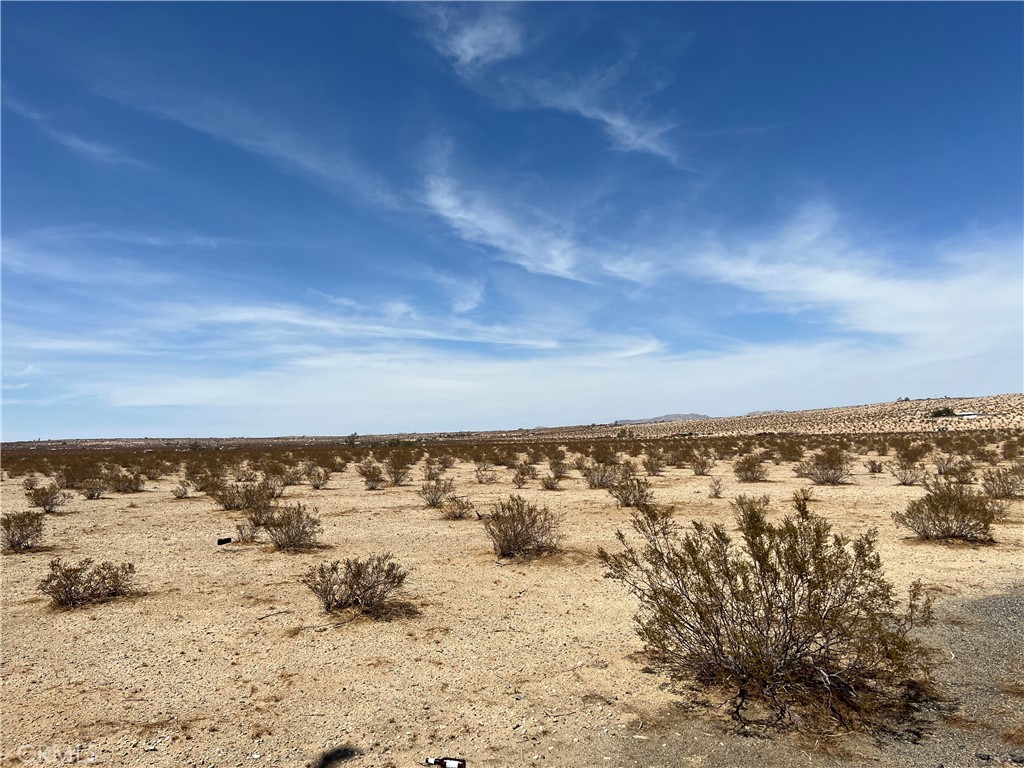 3 Valle Vista Road, 29 Palms, CA 92277