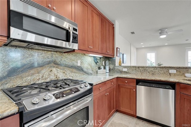 Detail Gallery Image 14 of 29 For 33631 Winston, Temecula,  CA 92592 - 3 Beds | 2 Baths