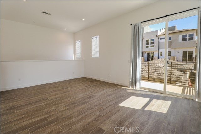 Detail Gallery Image 10 of 31 For 1403 W Cara, Anaheim,  CA 92805 - 4 Beds | 3/1 Baths