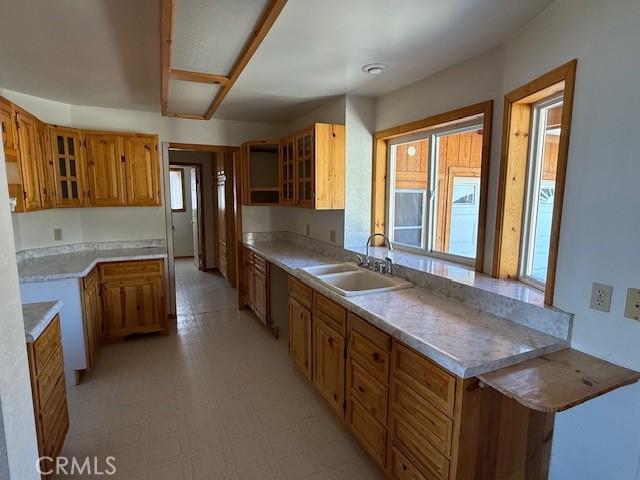 9656 Glacier Gulch, Weldon CA: https://media.crmls.org/medias/c7a388db-af3d-4276-9dda-a811aff2ca1e.jpg