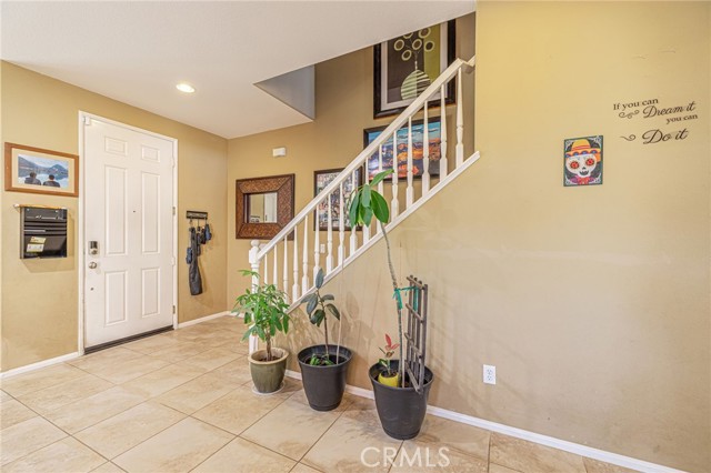 37137 Firethorn Street, Palmdale CA: https://media.crmls.org/medias/c7a3b0d2-464a-4787-a772-869b0db110f3.jpg