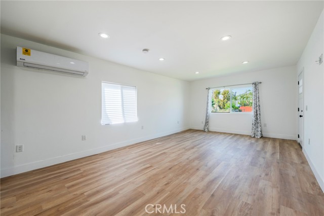 11431 Lee Lane, El Monte CA: https://media.crmls.org/medias/c7a3cd79-6131-4b1f-b5fb-3d37b410c0f4.jpg