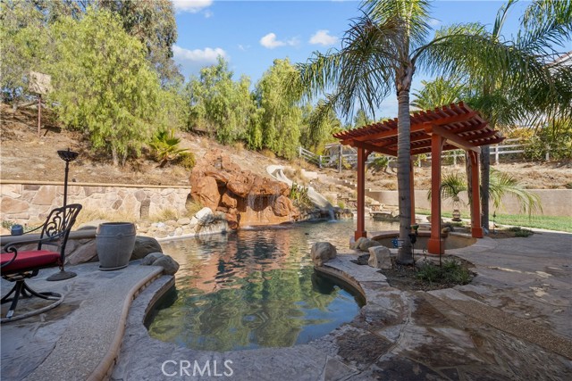 Detail Gallery Image 56 of 72 For 15355 Michael Crest Dr, Canyon Country,  CA 91387 - 5 Beds | 3/1 Baths