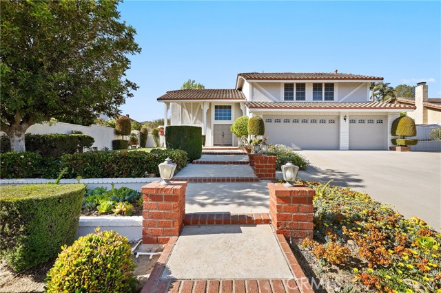 20681 Via Amarilla, Yorba Linda CA: https://media.crmls.org/medias/c7a3f067-a75b-46d7-8252-ad86102e9b5d.jpg