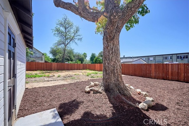 Detail Gallery Image 32 of 38 For 842 N Gordon St, Pomona,  CA 91768 - 3 Beds | 2 Baths