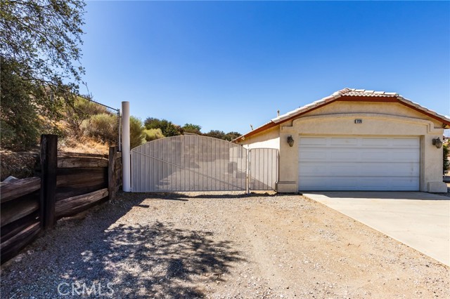 Detail Gallery Image 31 of 72 For 7170 Joshua, Oak Hills,  CA 92344 - 3 Beds | 2 Baths