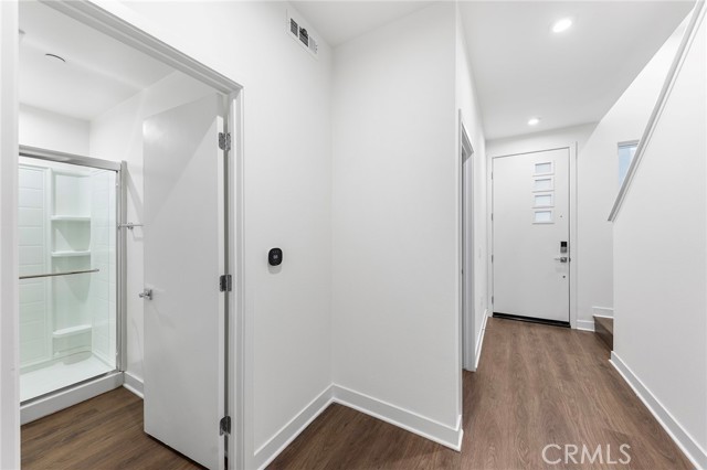 1315 W Cara Dr, Anaheim CA: https://media.crmls.org/medias/c7a491ce-bd0d-4eb7-b2ea-0e5a8ef33114.jpg