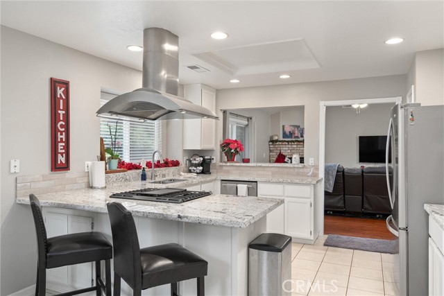 Detail Gallery Image 14 of 37 For 354 Silver Lake, Chico,  CA 95973 - 3 Beds | 2 Baths