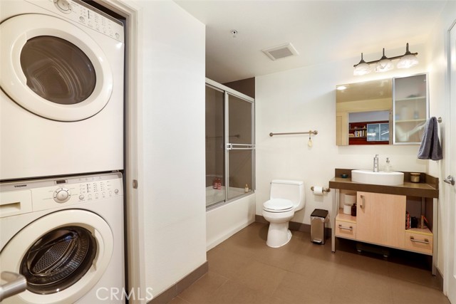 Detail Gallery Image 19 of 29 For 1234 Wilshire Bld #331,  Los Angeles,  CA 90017 - 2 Beds | 2 Baths