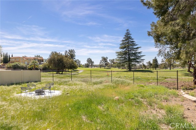 Image 47 of 72 For 5613 Levanto