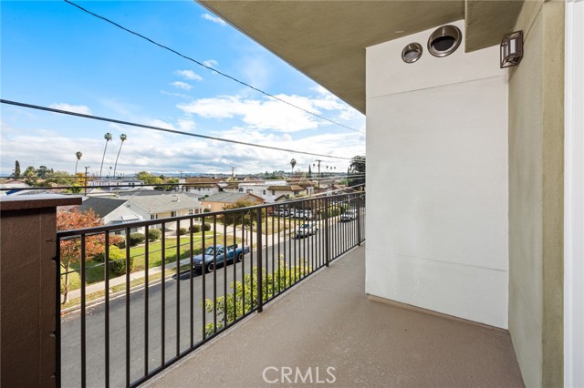 419 N Chandler Avenue # 513, Monterey Park, California 91754, 2 Bedrooms Bedrooms, ,2 BathroomsBathrooms,Residential,For Sale,419 N Chandler Avenue # 513,CRWS24010177