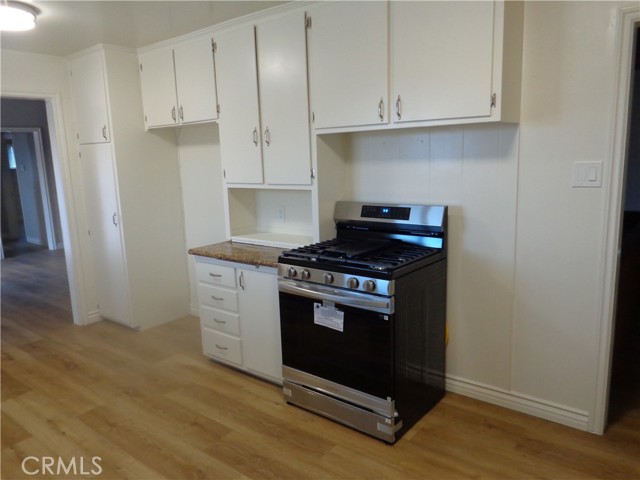 Detail Gallery Image 9 of 22 For 19993 Rimrock, Apple Valley,  CA 92307 - 3 Beds | 2 Baths