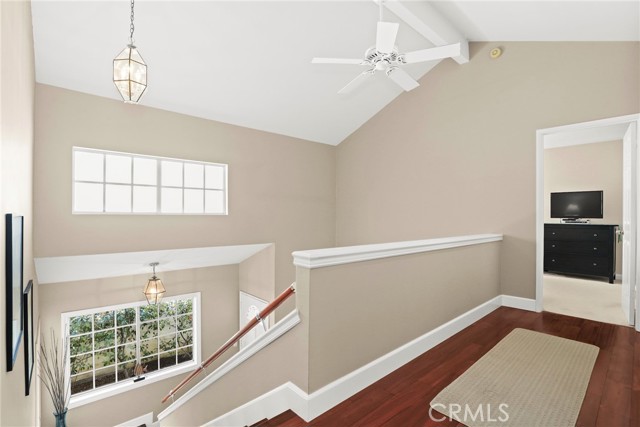 Detail Gallery Image 18 of 44 For 841 Sunstone St, Westlake Village,  CA 91362 - 3 Beds | 2/1 Baths