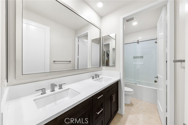 Detail Gallery Image 46 of 75 For 76 Bolide, Irvine,  CA 92618 - 4 Beds | 5 Baths