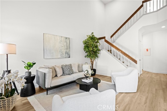 Detail Gallery Image 20 of 37 For 10889 Creekbridge Pl, San Diego,  CA 92128 - 2 Beds | 2/1 Baths