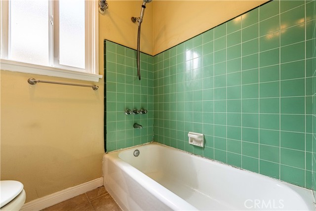 Detail Gallery Image 19 of 66 For 345 Rose Ave, Venice,  CA 90291 - – Beds | – Baths